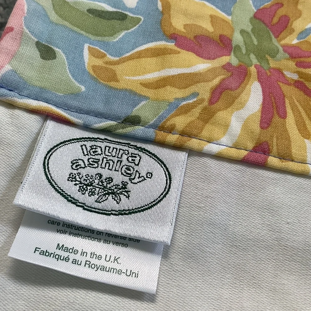 Rare Vintage Laura Ashley Tulips 3 window valances 1990’s rare